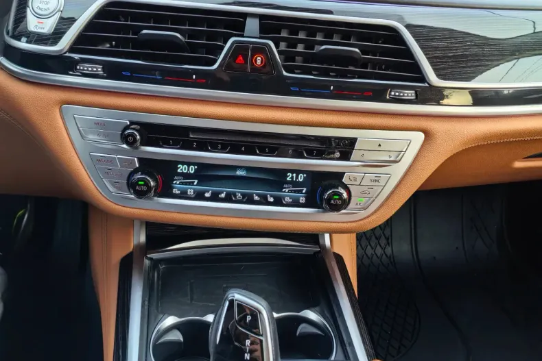 BMW Seria 7 din 2020 cu 85.000 km - oferta BMW151724 - foto 9