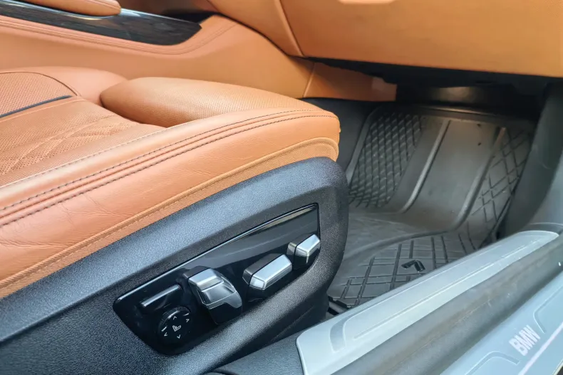 BMW Seria 7 din 2020 cu 85.000 km - oferta BMW151724 - foto 13