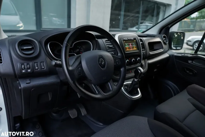 Renault Trafic din 2019 cu 71.091 km - oferta REN151736 - foto 6