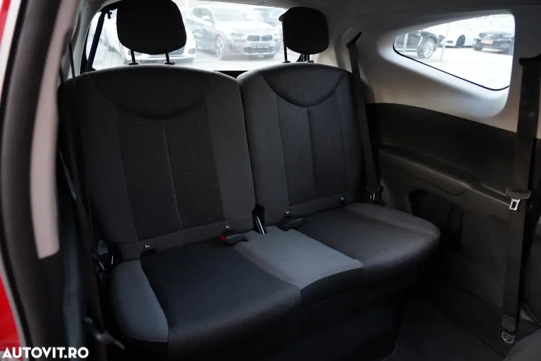 Toyota Aygo din 2020 cu 141.461 km - oferta TOY151737 - foto 9