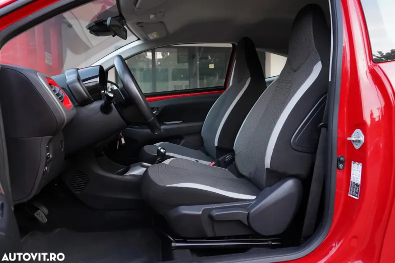 Toyota Aygo din 2020 cu 141.461 km - oferta TOY151737 - foto 11