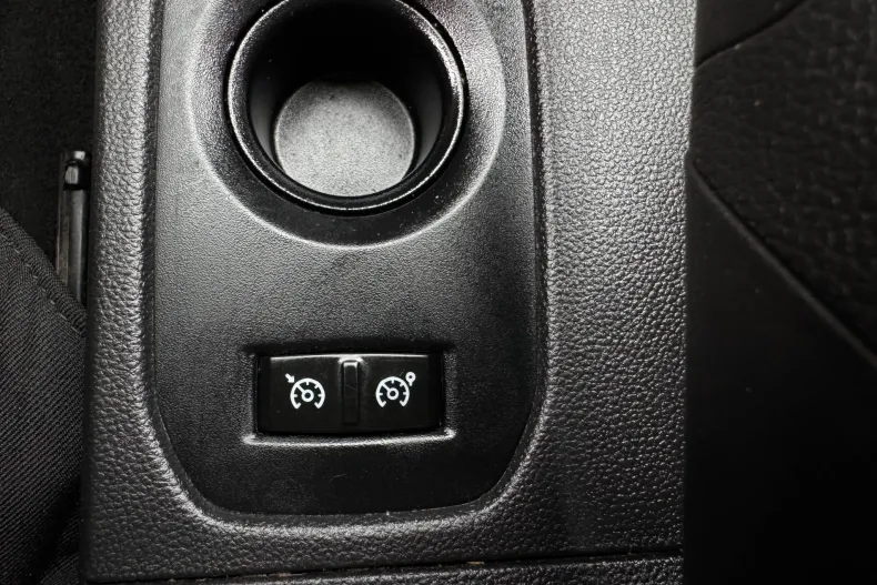 Dacia Duster din 2019 cu 155.000 km - oferta DAC151741 - foto 19