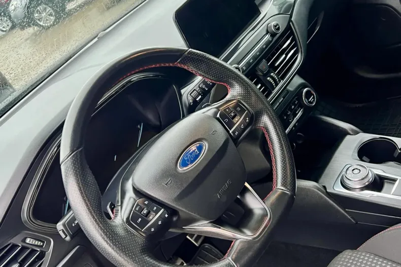 Ford Focus din 2020 cu 126.642 km - oferta FOR151742 - foto 19