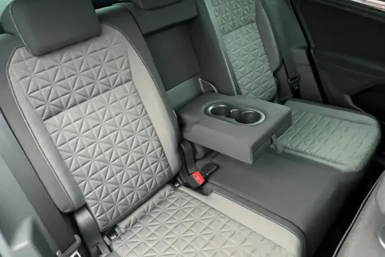 Volkswagen Tiguan din 2022 cu 180.000 km - oferta VOL151743 - foto 11