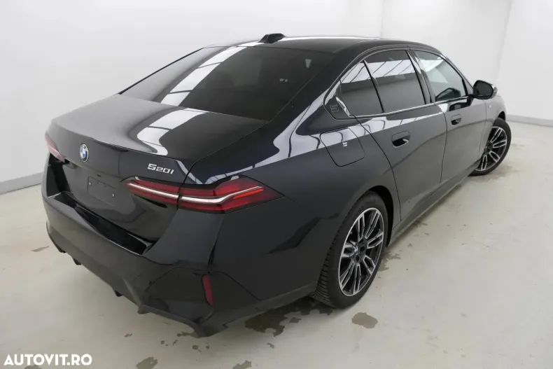 BMW Seria 5 din 2025 cu 29.000 km - oferta BMW151751 - foto 3