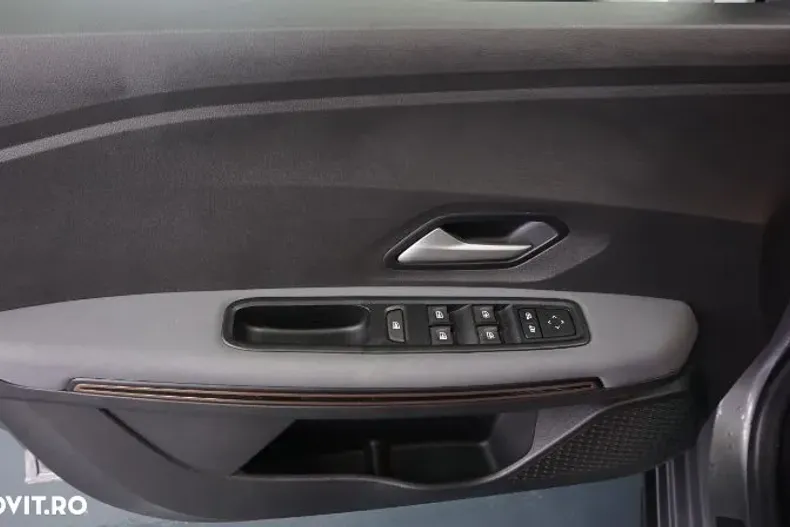 Dacia Jogger din 2023 cu 3.630 km - oferta DAC151752 - foto 23