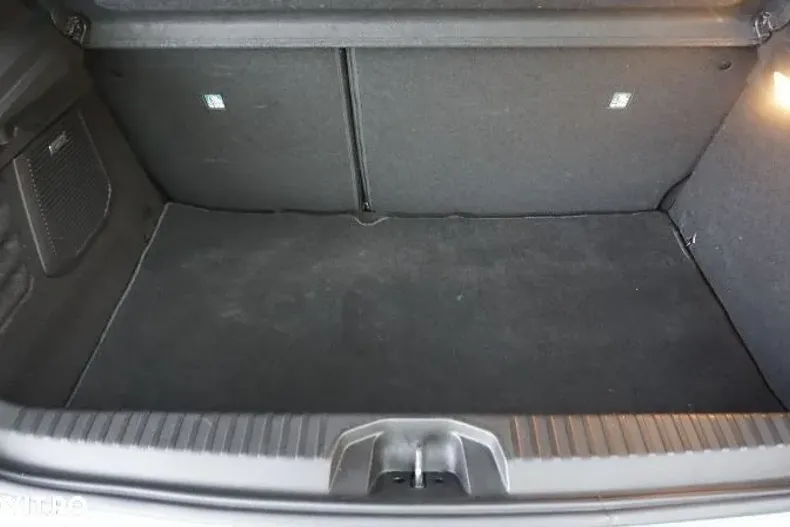 Renault Clio din 2023 cu 13.748 km - oferta REN151753 - foto 9