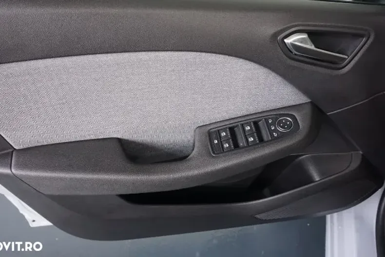 Renault Clio din 2023 cu 13.748 km - oferta REN151753 - foto 23