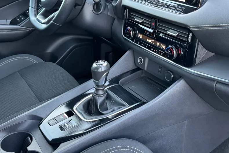 Nissan Qashqai din 2022 cu 70.000 km - oferta NIS151761 - foto 29