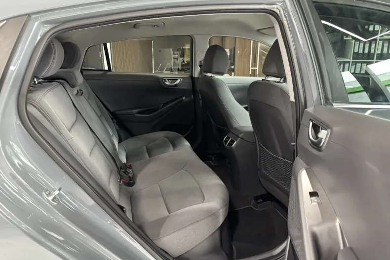 Hyundai IONIQ din 2021 cu 98.815 km - oferta HYU151774 - foto 8