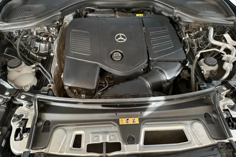 Mercedes-Benz GLC 300 din 2023 cu 45.877 km - oferta MER151782 - foto 7