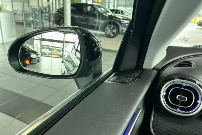 Mercedes-Benz GLC 300 din 2024 cu 30.745 km - oferta MER151784 - foto 9