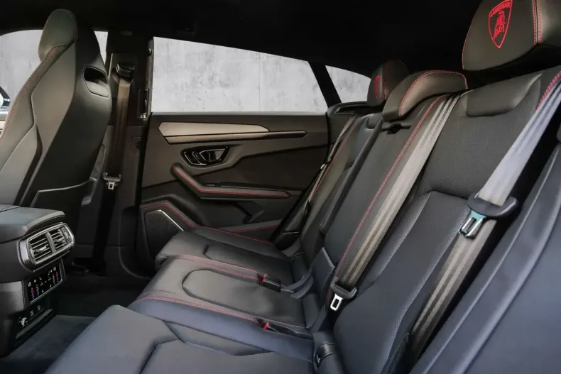 Lamborghini Urus din 2024 cu 17.770 km - oferta LAM151788 - foto 13