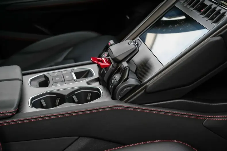 Lamborghini Urus din 2024 cu 17.770 km - oferta LAM151788 - foto 19