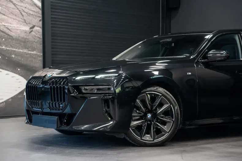 BMW 740 din 2023 cu 55.256 km - oferta BMW151789 - foto 2