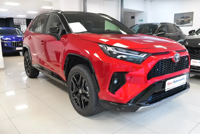 Toyota RAV4 din 2025 cu 28 km - oferta TOY151792 - foto 4