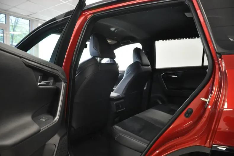 Toyota RAV4 din 2025 cu 28 km - oferta TOY151792 - foto 16