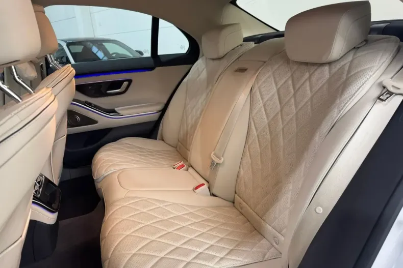 Mercedes-Benz S 580 din 2024 cu 24.900 km - oferta MER151794 - foto 24