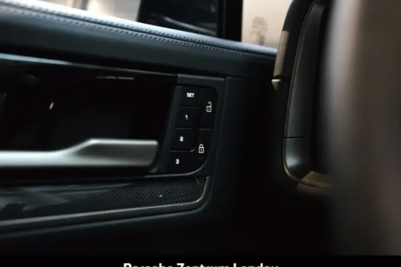 Porsche Cayenne din 2024 cu 29.950 km - oferta POR151798 - foto 24