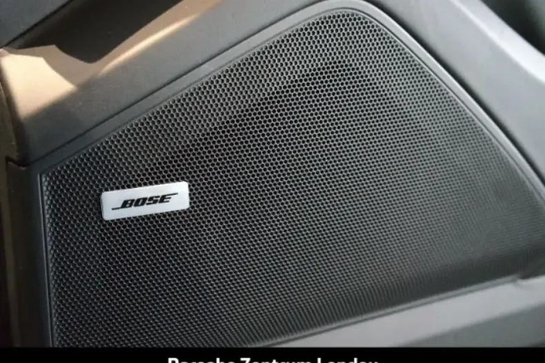 Porsche Cayenne din 2024 cu 29.950 km - oferta POR151798 - foto 27