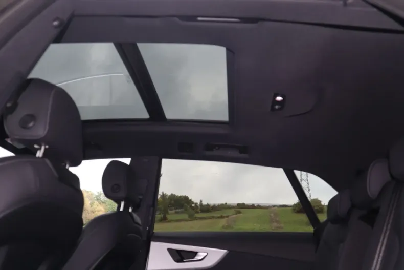 Audi Q8 din 2025 cu 27.000 km - oferta AUD151801 - foto 34