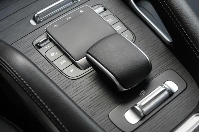 Mercedes-Benz GLE 450 din 2024 cu 46.276 km - oferta MER151808 - foto 9