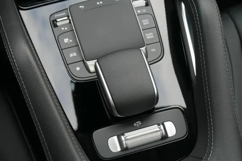 Mercedes-Benz GLE 350 din 2024 cu 25.044 km - oferta MER151811 - foto 9