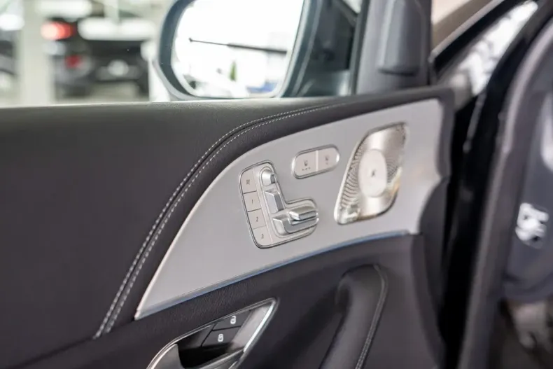 Mercedes-Benz GLE 350 din 2023 cu 35.069 km - oferta MER151813 - foto 29