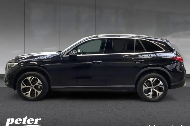 Mercedes-Benz GLC 300 din 2023 cu 31.089 km - oferta MER151816 - foto 3