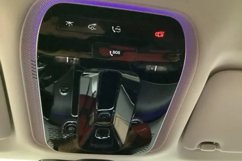 Mercedes-Benz GLC 300 din 2023 cu 31.089 km - oferta MER151816 - foto 19