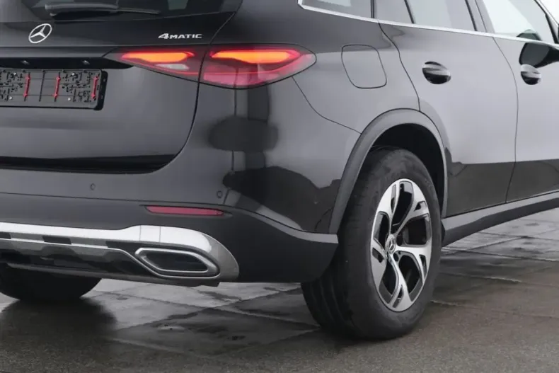 Mercedes-Benz GLC 300 din 2024 cu 37.192 km - oferta MER151817 - foto 4