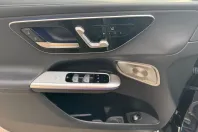 Mercedes-Benz GLC 300 din 2023 cu 45.900 km - oferta MER151818 - foto 11