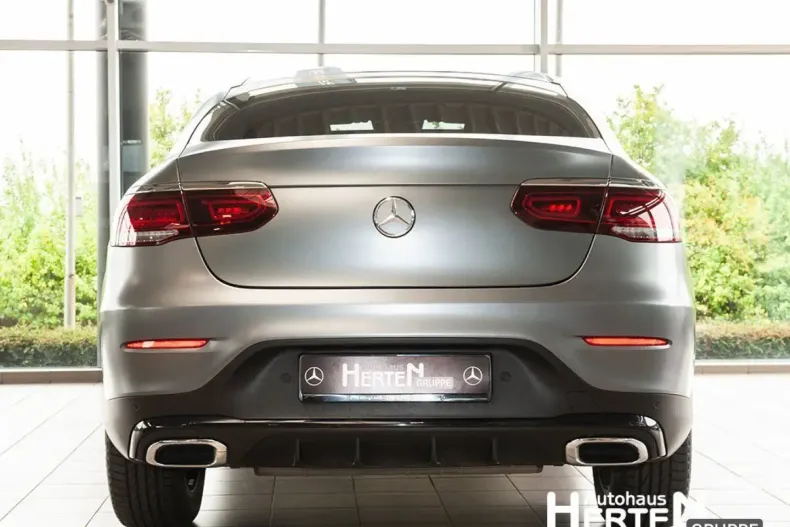 Mercedes-Benz GLC 300 din 2023 cu 43.963 km - oferta MER151819 - foto 4