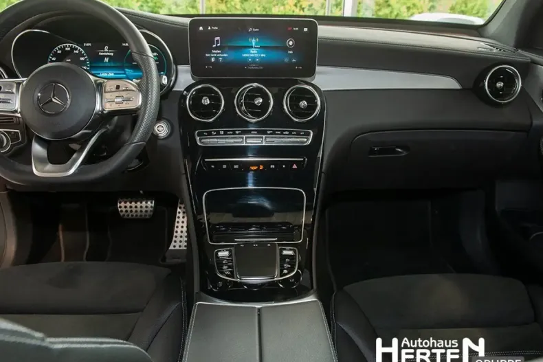 Mercedes-Benz GLC 300 din 2023 cu 43.963 km - oferta MER151819 - foto 10