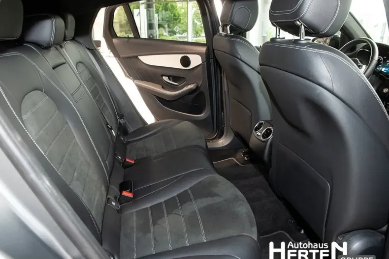 Mercedes-Benz GLC 300 din 2023 cu 43.963 km - oferta MER151819 - foto 16