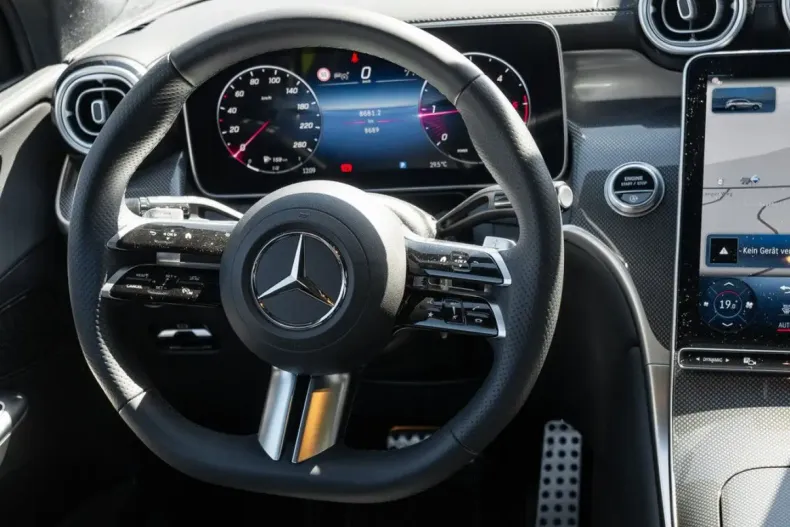 Mercedes-Benz GLC 300 din 2024 cu 8.684 km - oferta MER151821 - foto 7