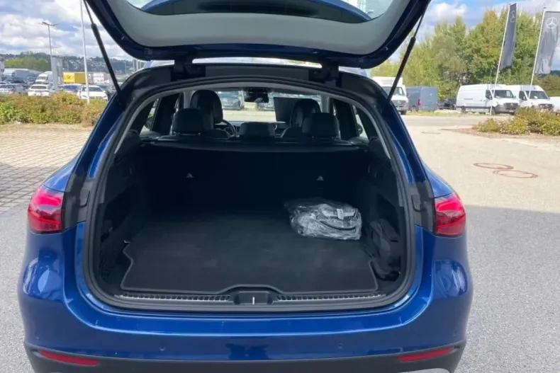 Mercedes-Benz GLC 300 din 2024 cu 37.728 km - oferta MER151822 - foto 14