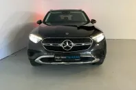 Mercedes-Benz GLC 300 din 2023 cu 23.401 km - oferta MER151825 - foto 1