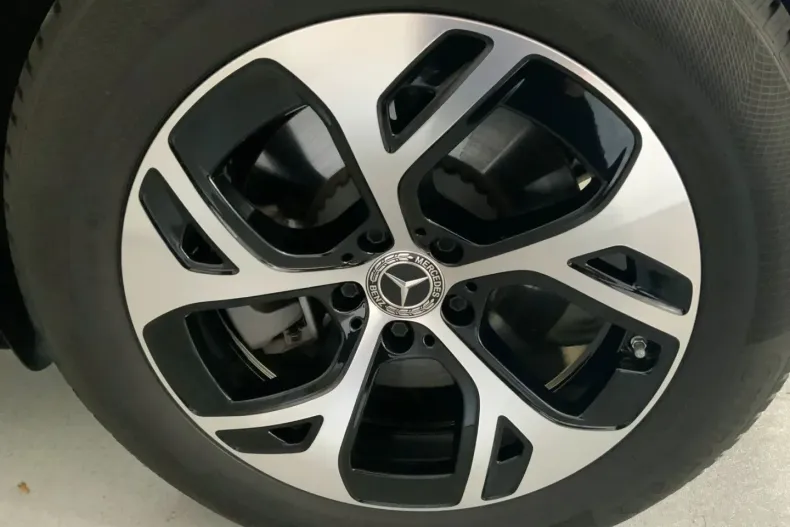 Mercedes-Benz GLC 300 din 2023 cu 23.401 km - oferta MER151825 - foto 7