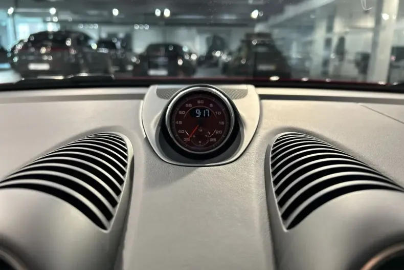 Porsche Cayman din 2024 cu 15.100 km - oferta POR151827 - foto 19