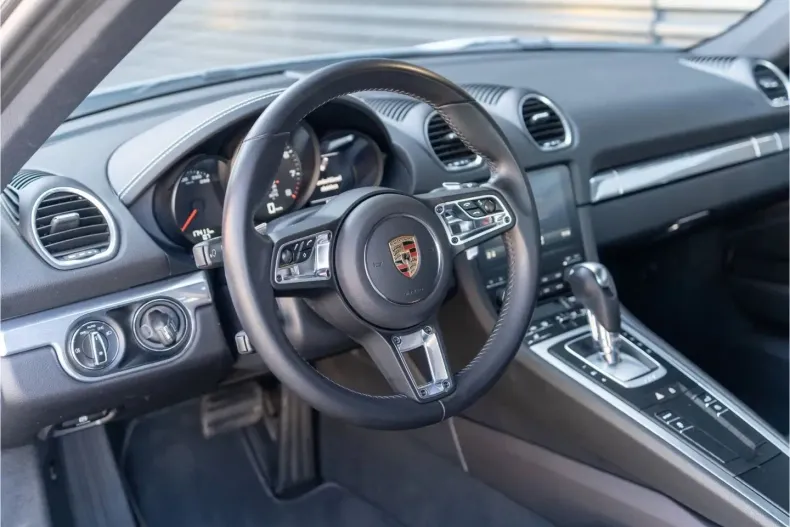 Porsche Cayman din 2024 cu 17.500 km - oferta POR151829 - foto 4