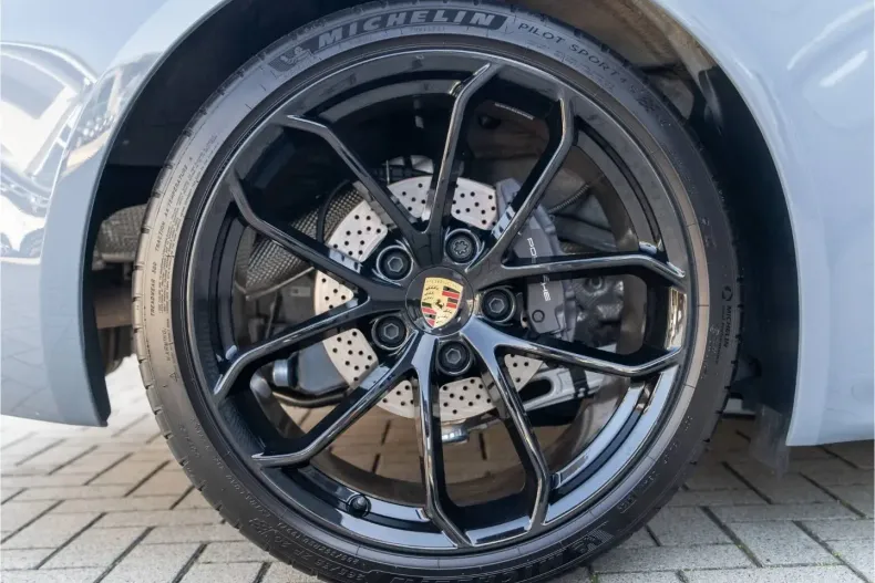 Porsche Cayman din 2024 cu 17.500 km - oferta POR151829 - foto 13