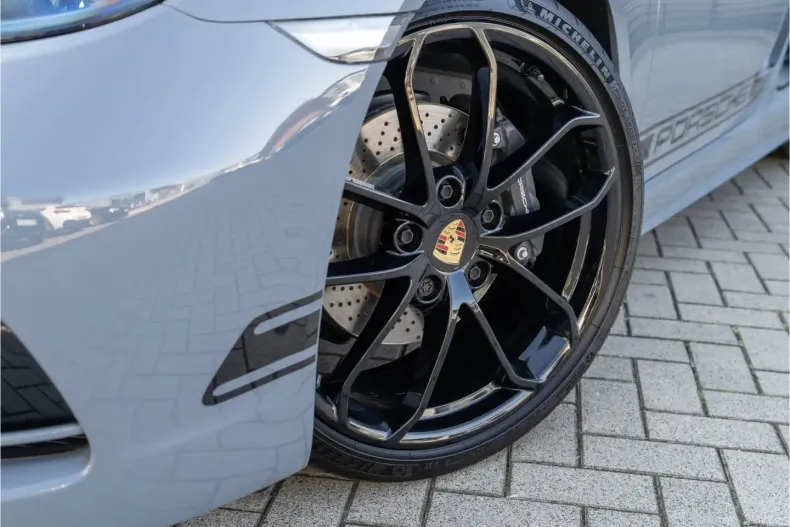 Porsche Cayman din 2024 cu 17.500 km - oferta POR151829 - foto 17