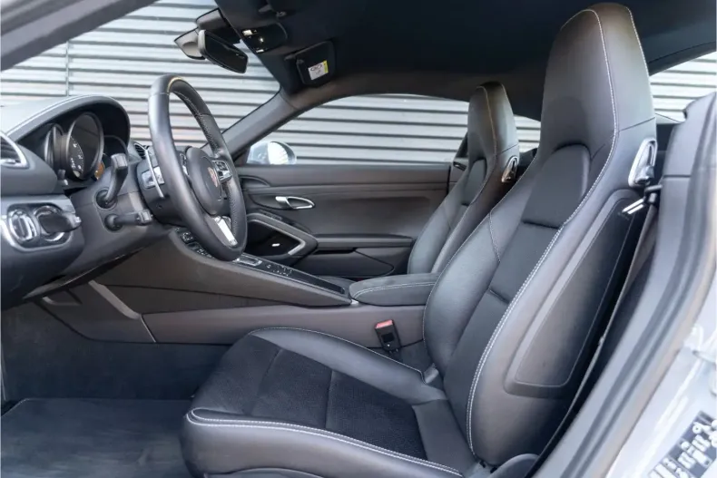 Porsche Cayman din 2024 cu 17.500 km - oferta POR151829 - foto 25