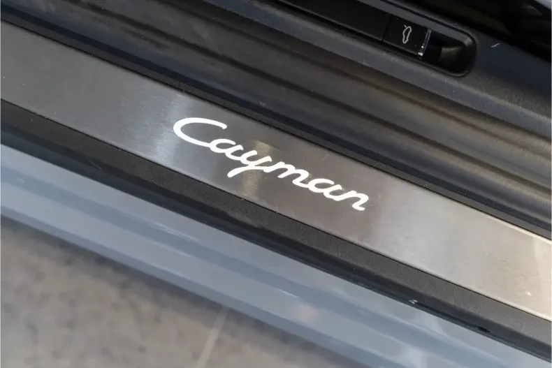 Porsche Cayman din 2024 cu 17.500 km - oferta POR151829 - foto 39