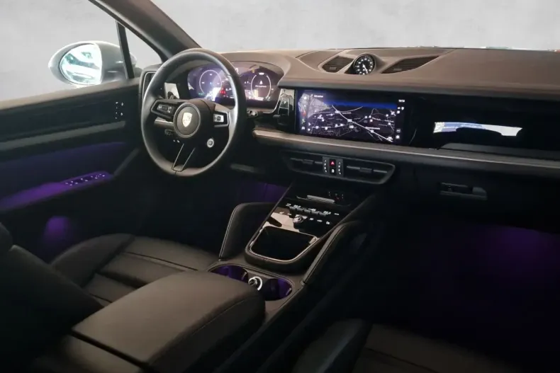 Porsche Cayenne din 2024 cu 17.400 km - oferta POR151837 - foto 18