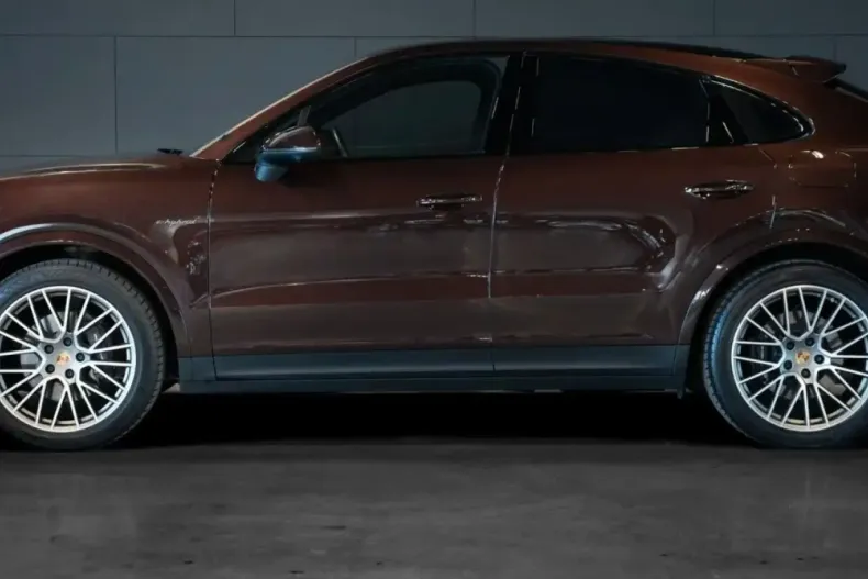 Porsche Cayenne din 2023 cu 36.222 km - oferta POR151841 - foto 3