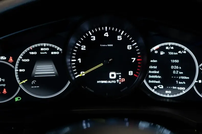 Porsche Cayenne din 2023 cu 36.222 km - oferta POR151841 - foto 12