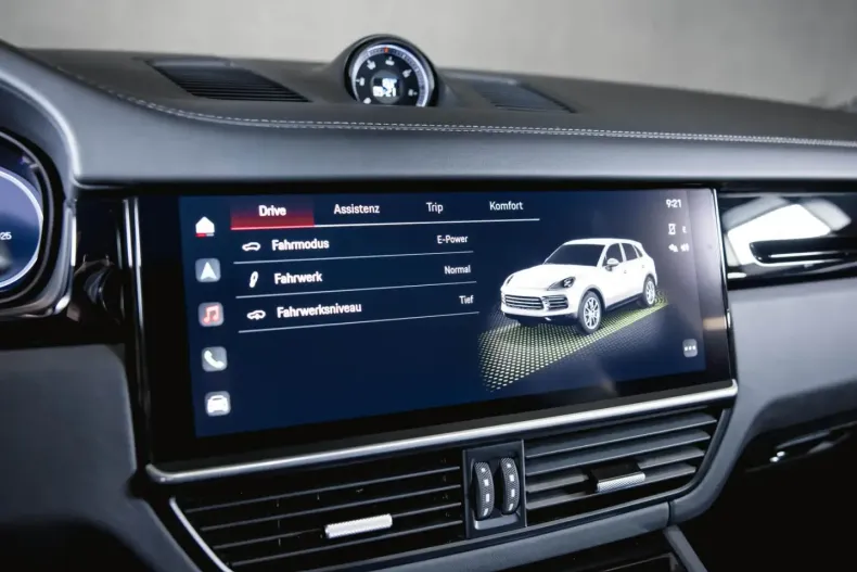 Porsche Cayenne din 2023 cu 34.600 km - oferta POR151843 - foto 37