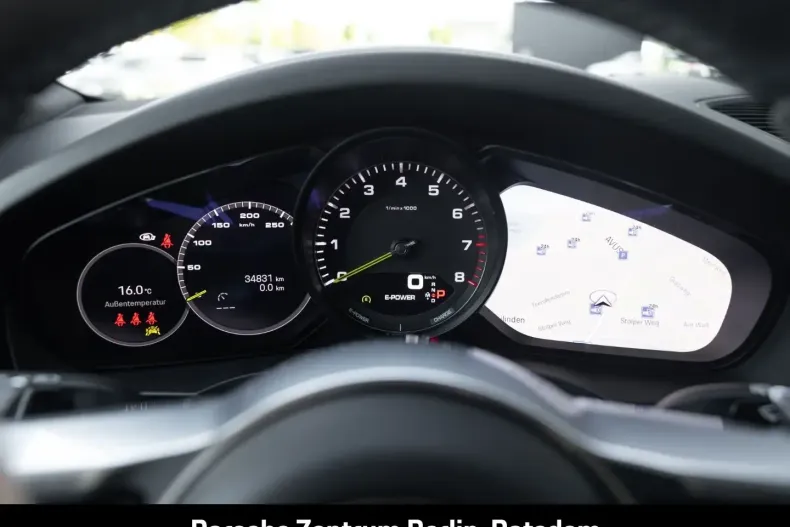 Porsche Cayenne din 2023 cu 34.828 km - oferta POR151844 - foto 10